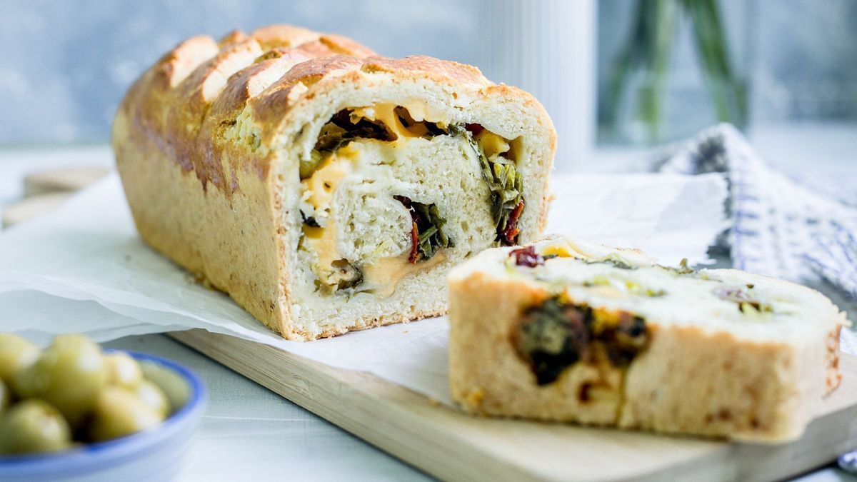 Pikantes Strudel-Brot