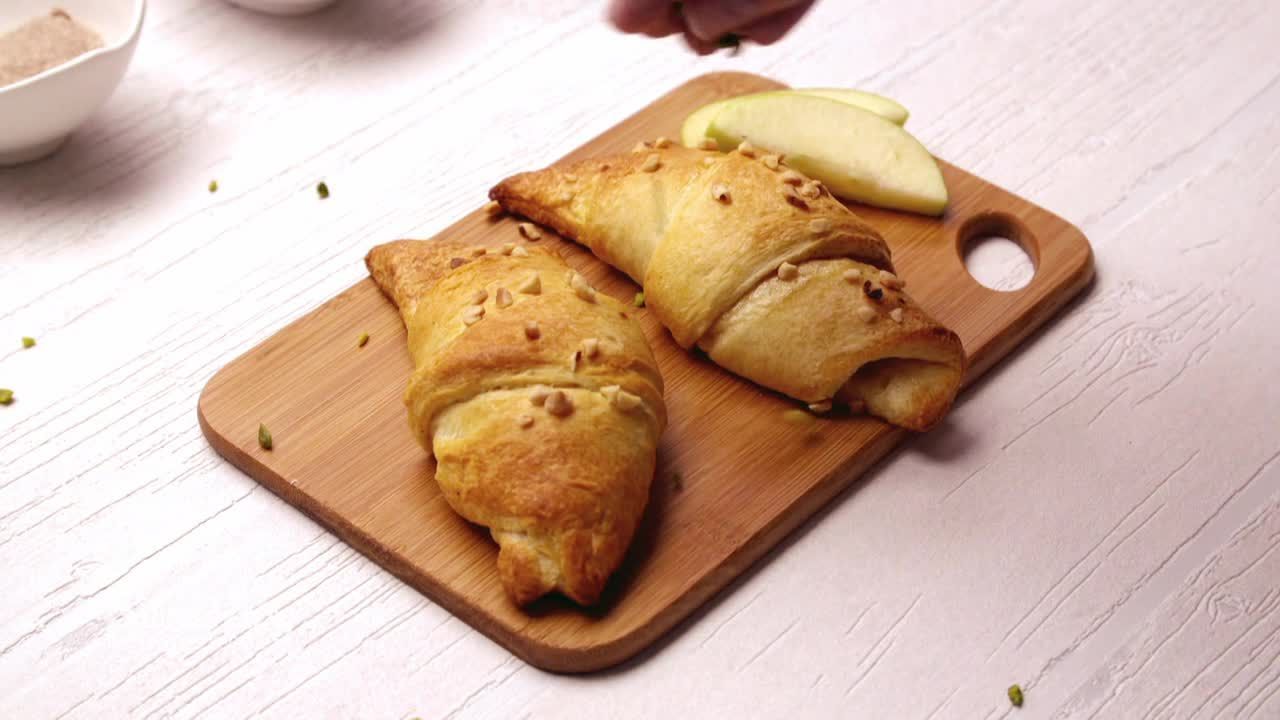 Apfel-Zimt-Croissants